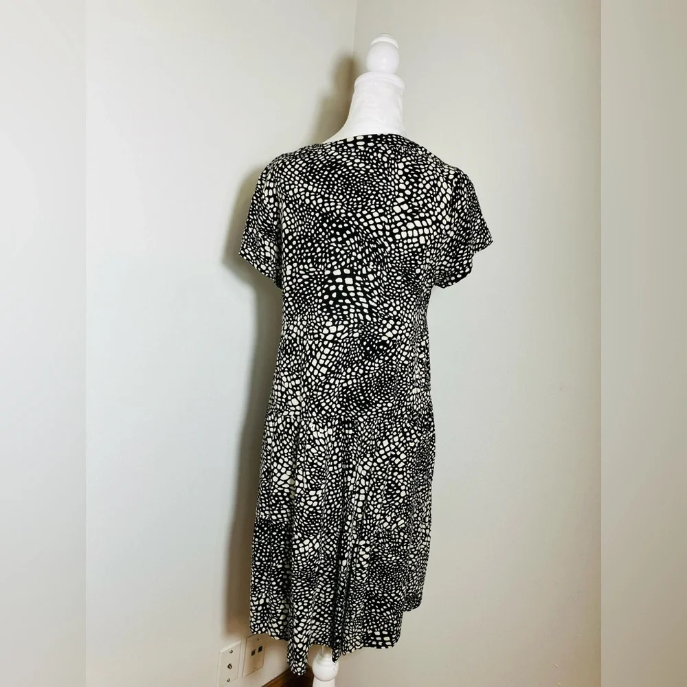 anthropologie Meave Mini Dress Sz M Black Short Sleeve 100% Viscose Summer - Picture 3 of 8